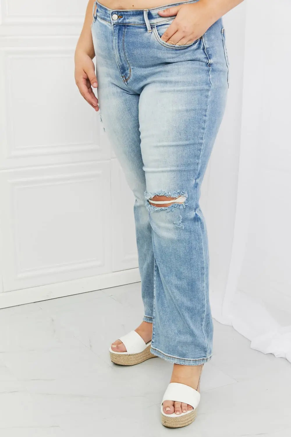 Judy Blue Natalie Full Size Distressed Straight Leg Jeans - Nestled Hill